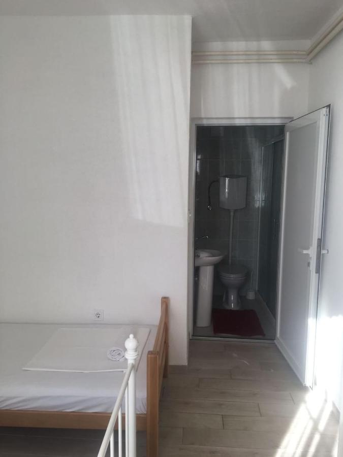 Apartments Nikovic Risan Exterior photo