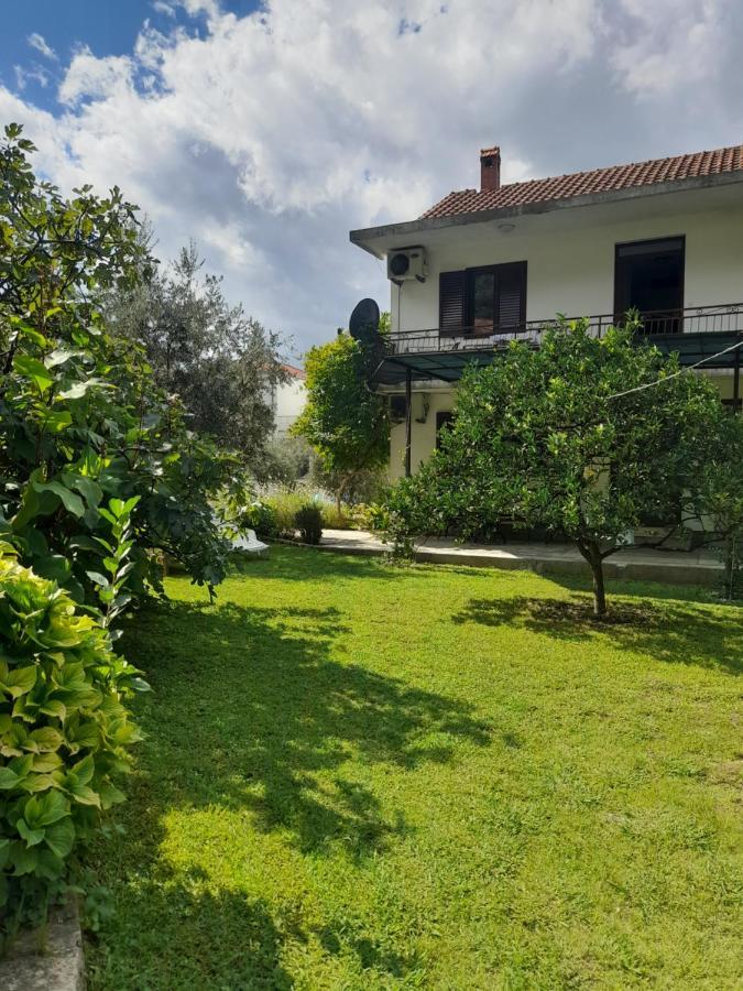 Apartments Nikovic Risan Exterior photo